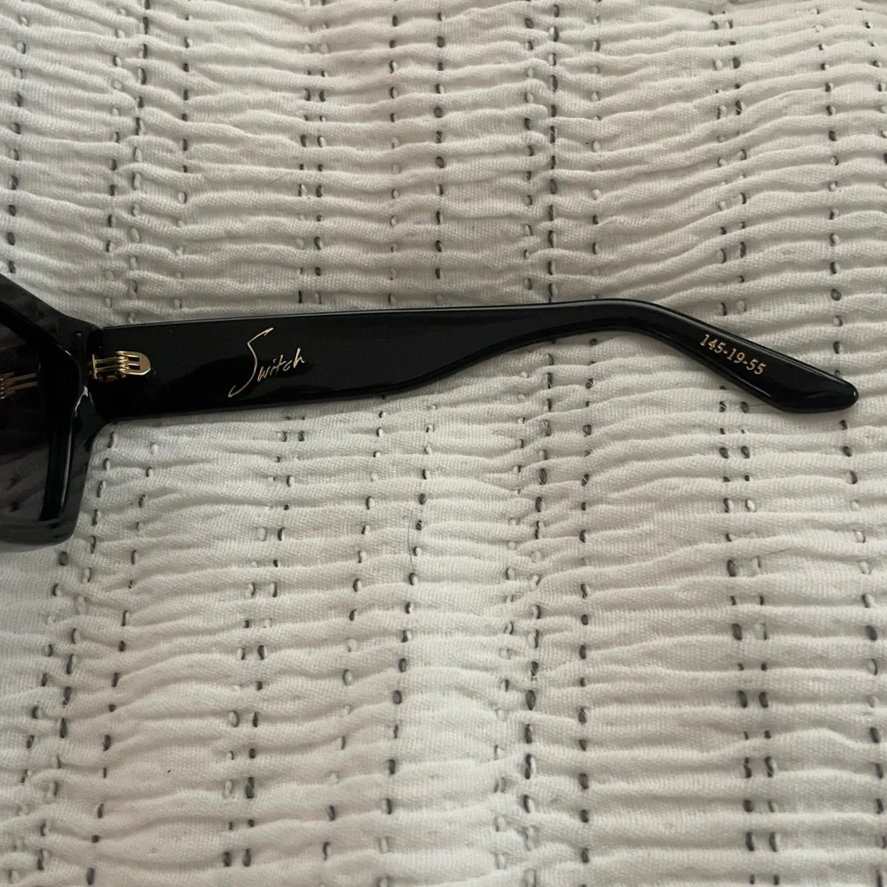 DEZI Black Square-Frame Sunglasses with Gold Accent